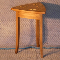 wine glass table